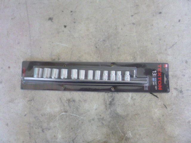 Tekton 13 Piece Socket Set