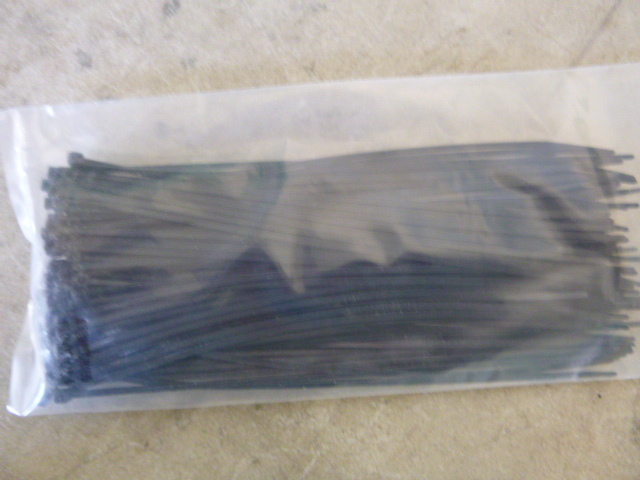 100 Cable Ties