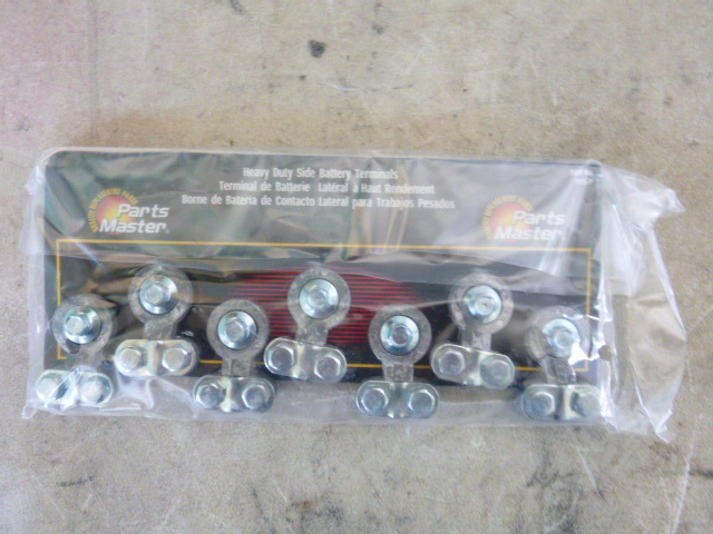 Parts Master Heavy Duty Side Battery Terminals
