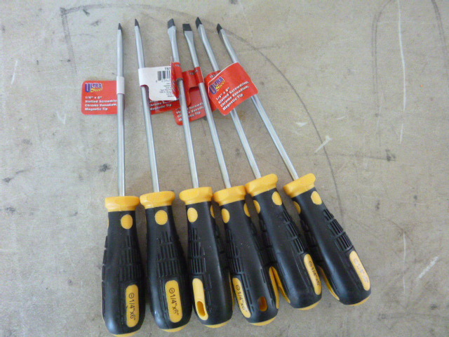 6 Flat Screwdrivers