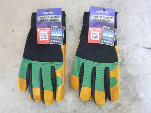 2 Pair of AMG Work Gloves