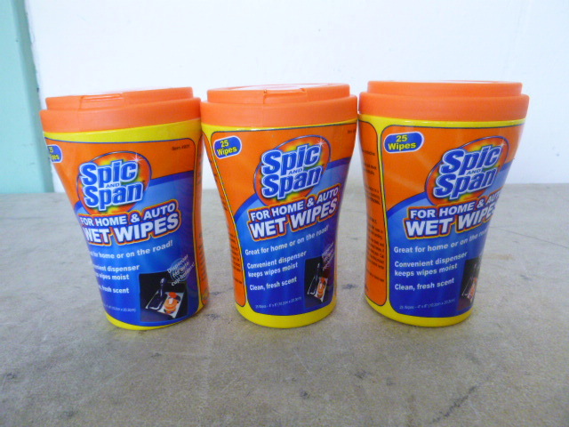 3 Containers of Spic and Span Wet Wipes