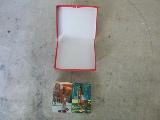 2 Decks of Play Cards