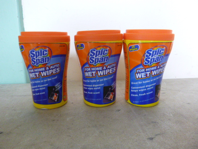 3 Containers of Spic and Span Wet Wipes