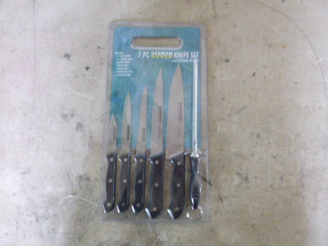 7 Piece German Style Knife Set