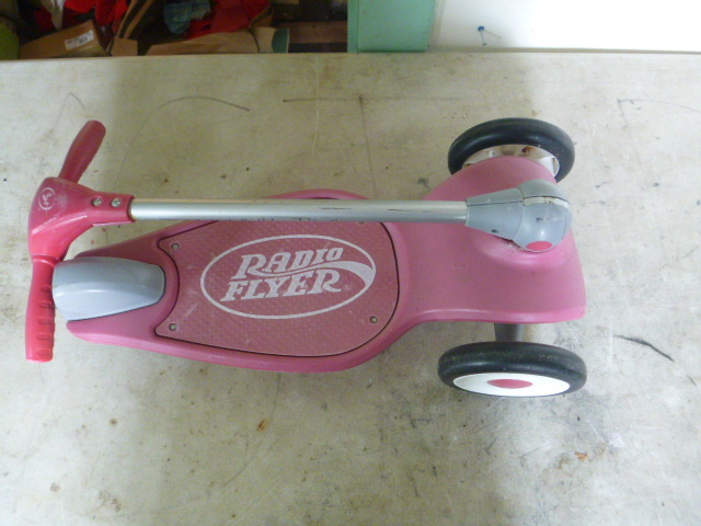 Radio Flyer Scooter