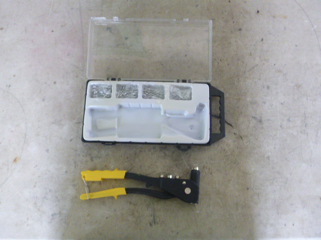 Rivet Gun