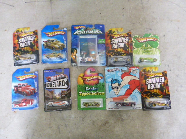 10 Hot Wheels