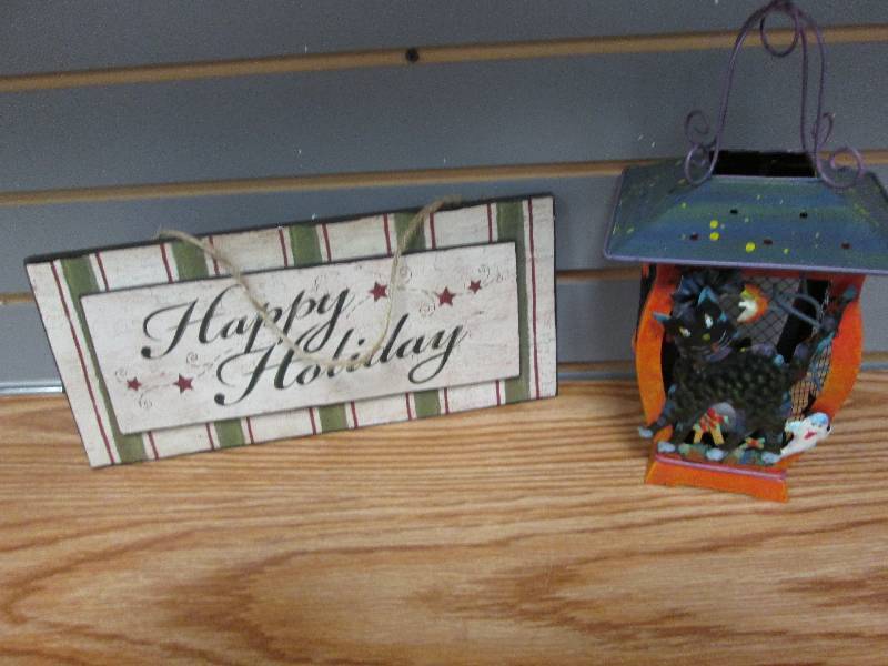 Happy holiday plaque, Halloween lan...