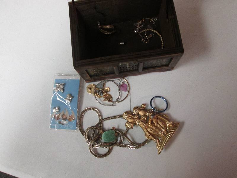 Jewelry box wooden, 6 12 x4 inches...