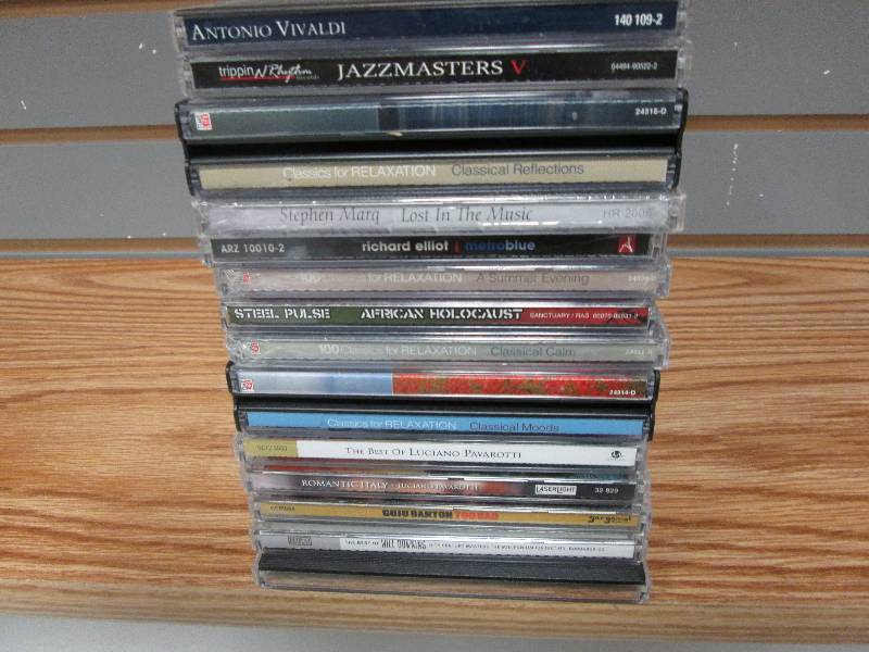 Large lot Music CDs many relaxatio...