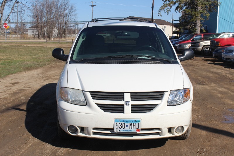 2007 Dodge Grand Caravan SXT Stow and Go