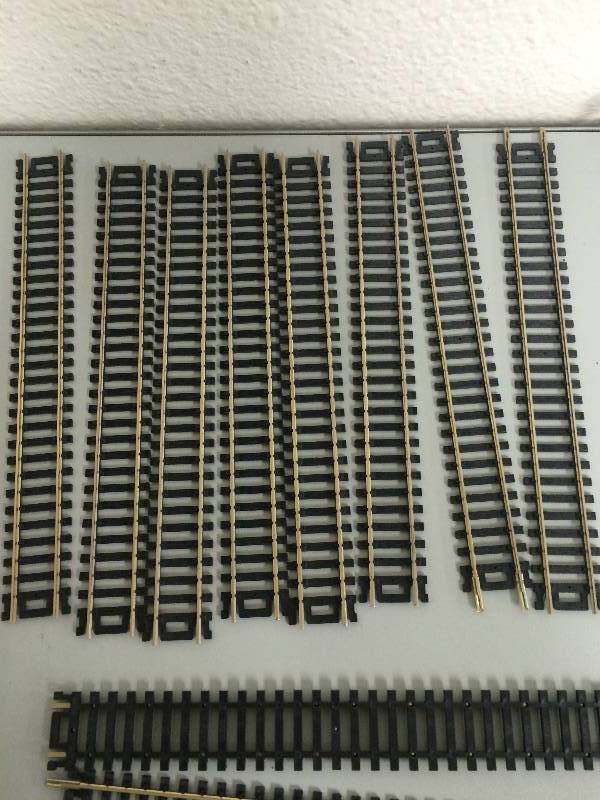 Train Tracks, Cars and Accessories