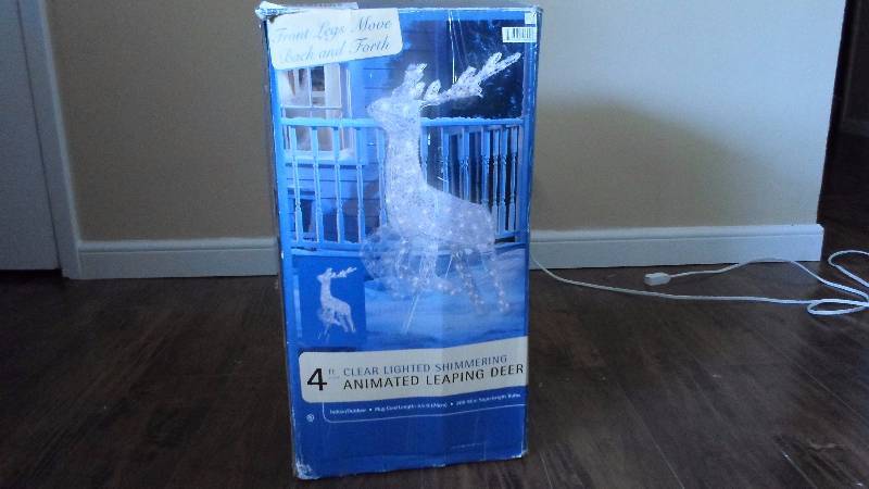 Leaping Deer Yard Light