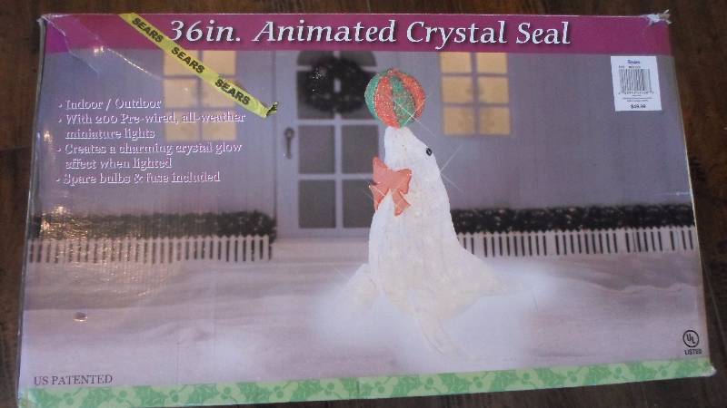 Animated Crystal Seal Yard Light