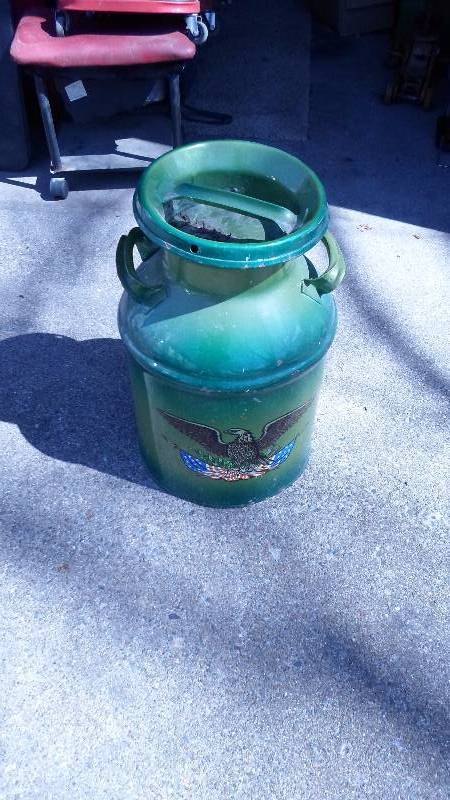 Hand Painted Milk Can with cover (1)
