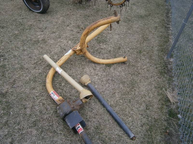 lot 9 image: 3 Point Post Hole Auger