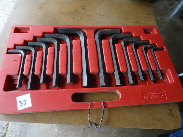 lot 33 image: Grip Alan Wrench Set Metric and Std.
