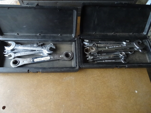 lot 52 image: Two Plastic Cases WMetric