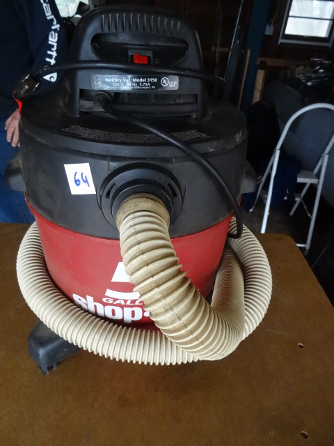 lot 64 image: Shop Vac Wet Dry 1.5 HP. 5 Gal.