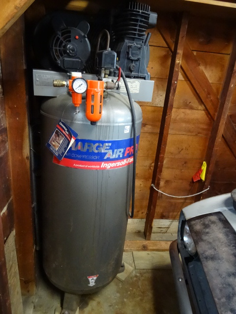 lot 80 image: Charge AirPro by Ingersoll-Rand