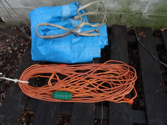 lot 99 image: Extension Cord and Tarp