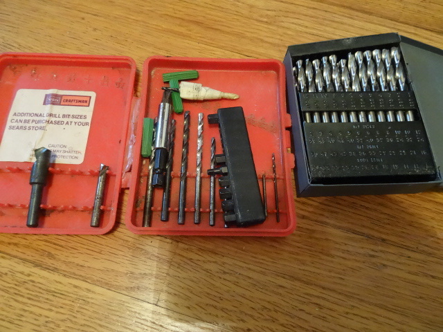 lot 127 image: Drill Bit Set and Misc Drill Bits