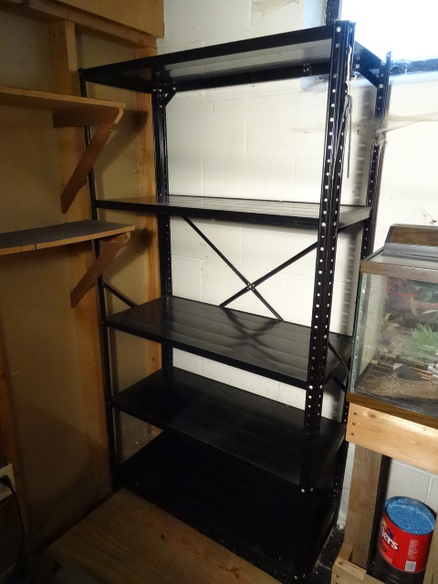 lot 194 image: Metal Shelving 5 Shelf 36 X 16 X 68