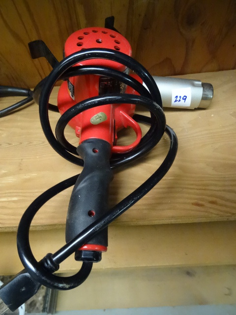 lot 229 image: MHT Products Model 175 Heat Gun
