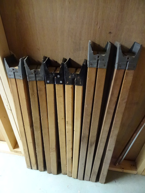 lot 260 image: 3 Sets of Saw Horse Legs