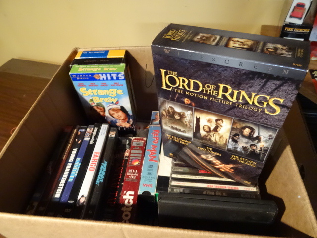 lot 298 image: Misc CDs & DVD, VHS Movies