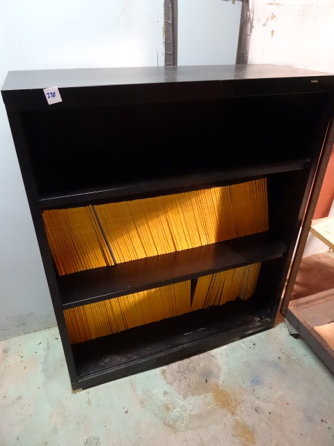 lot 270 image: Metal Shelving Unit No Contents