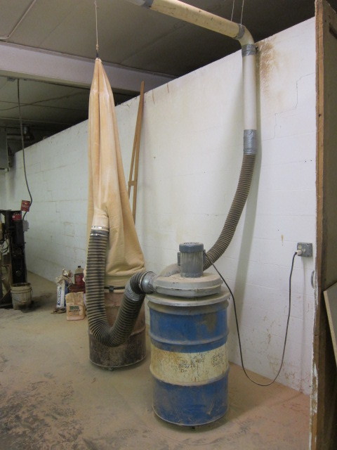 lot 2 image: Dust Collection System