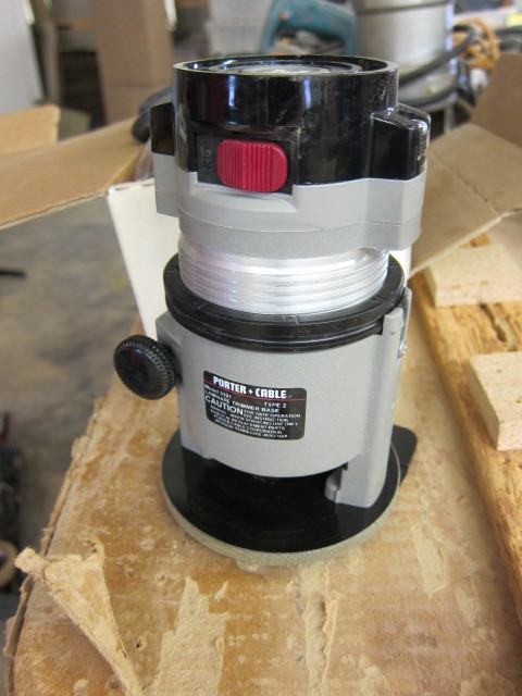 lot 38 image: Laminate Trim Router