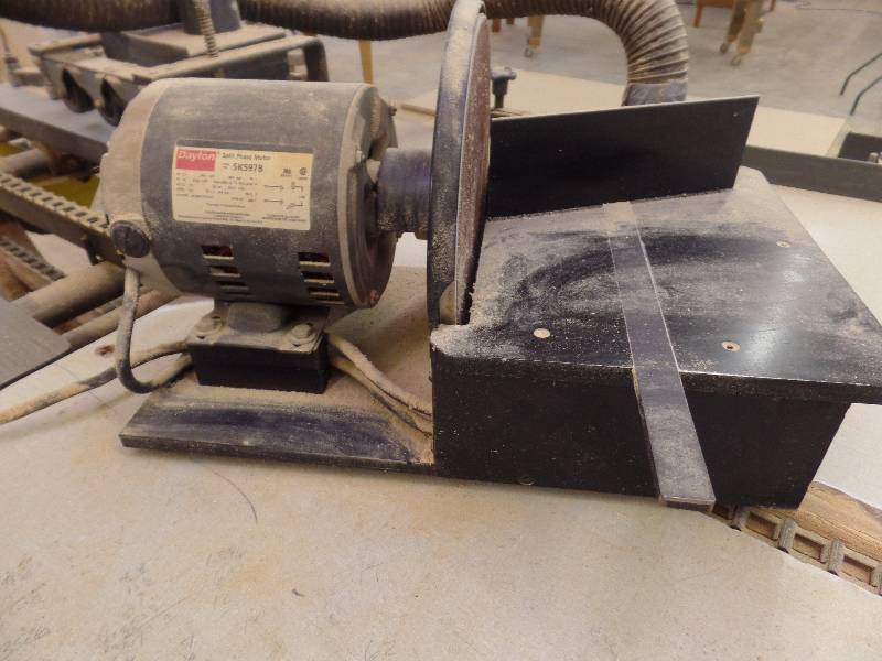 lot 65 image: Disc Sander