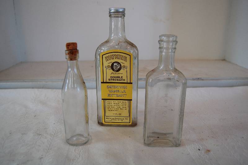 lot 49 image: Assorted Glass Bottles