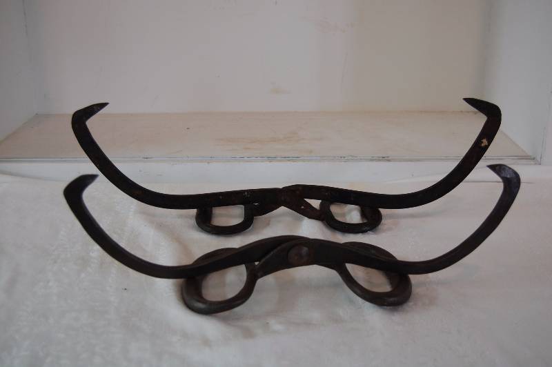 lot 56 image: Vintage Ice Tongs