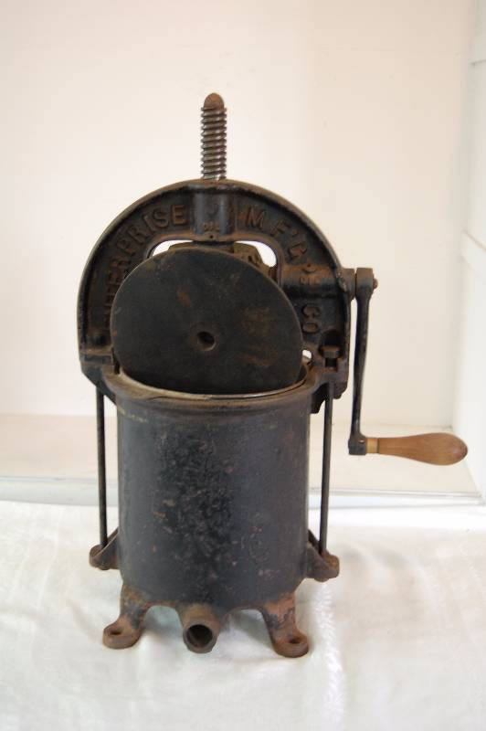 lot 72 image: Vintage Sausage Stuffer