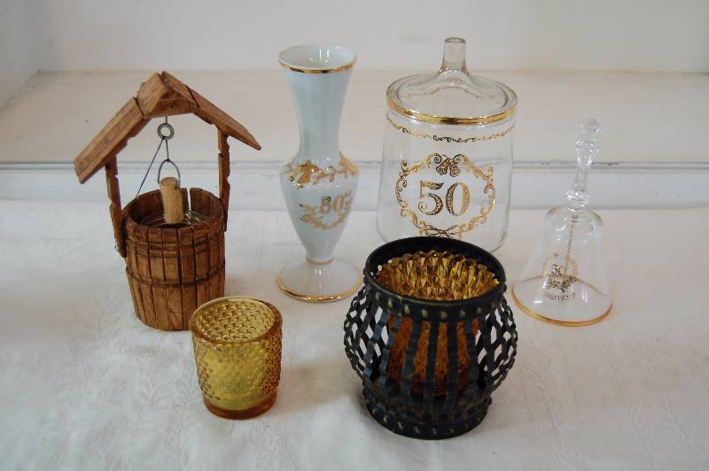 lot 153 image: Assorted Home Dcor