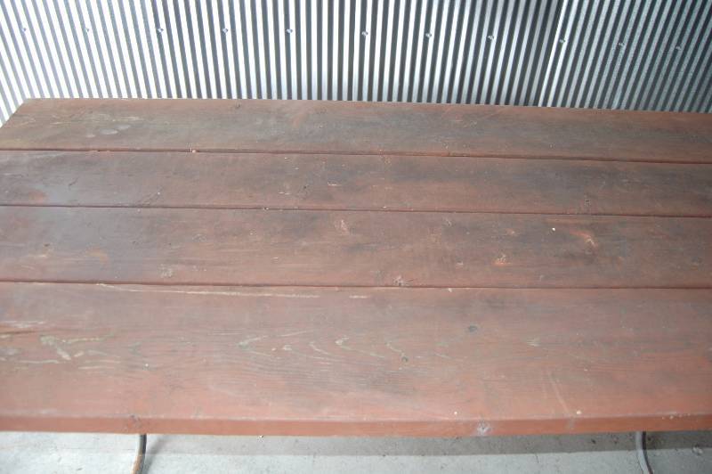 lot 284 image: Wooden Picnic Table
