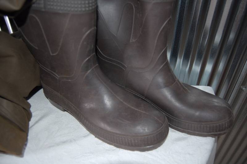 lot 286 image: Waders