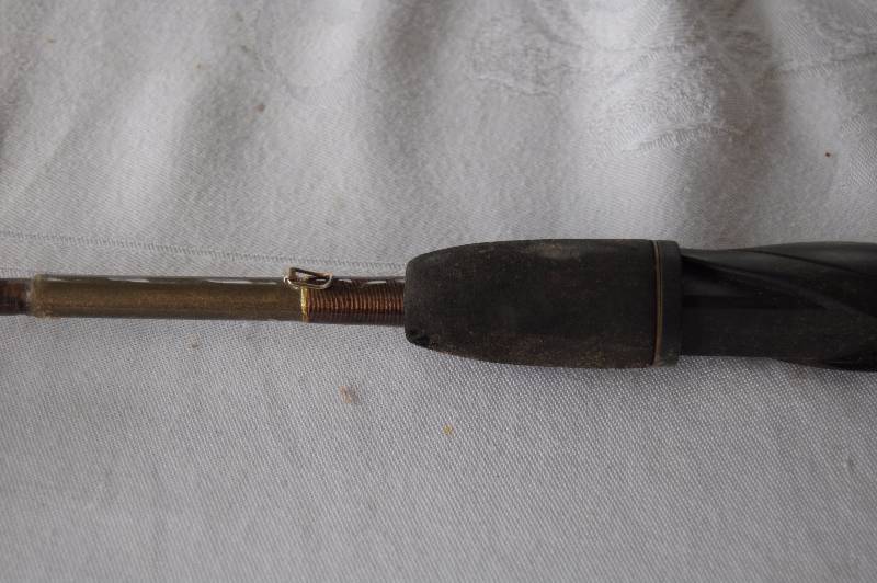 lot 291 image: Ice Fishing Rod