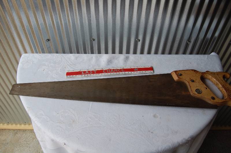 lot 253 image: Hand Saws