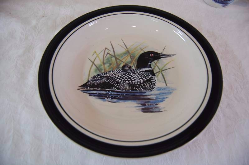 lot 118 image: Loon Dishware