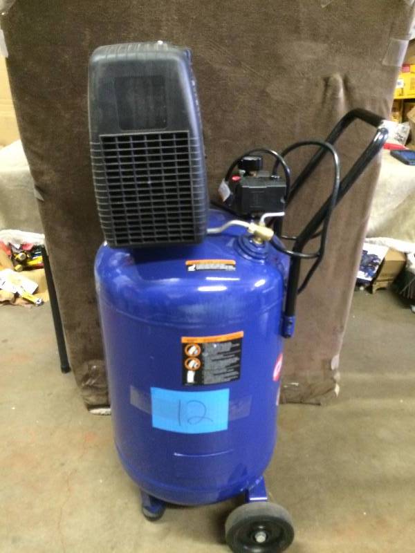 Campbel Hausfeld 20 gal Compresor