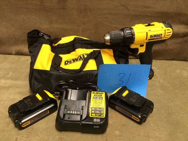 Dewalt Compact DrillDriver Kit DCD771C2