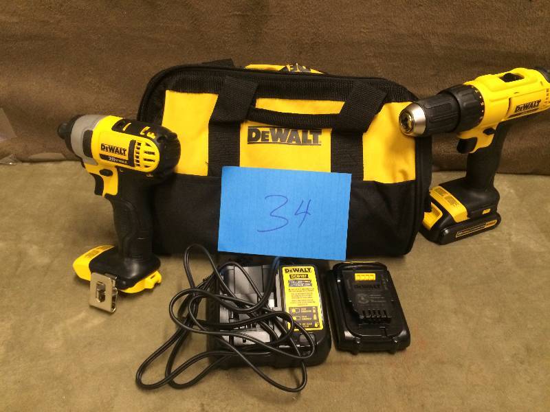 Dewalt Drill Driver  Impact combo 20 Volt DCK24002