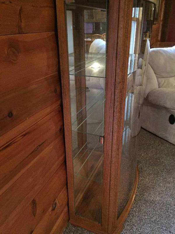 lot 52 image: Lighted GlassWood Cabinet