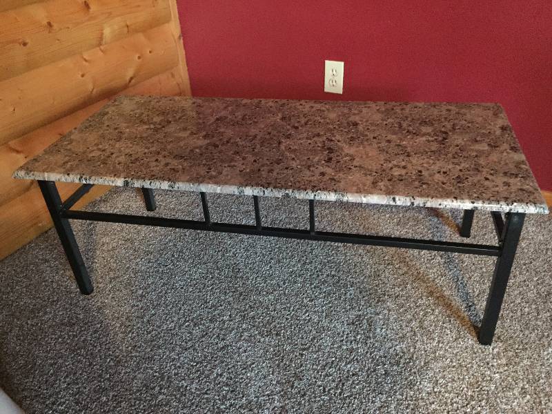 lot 59 image: Coffee Table