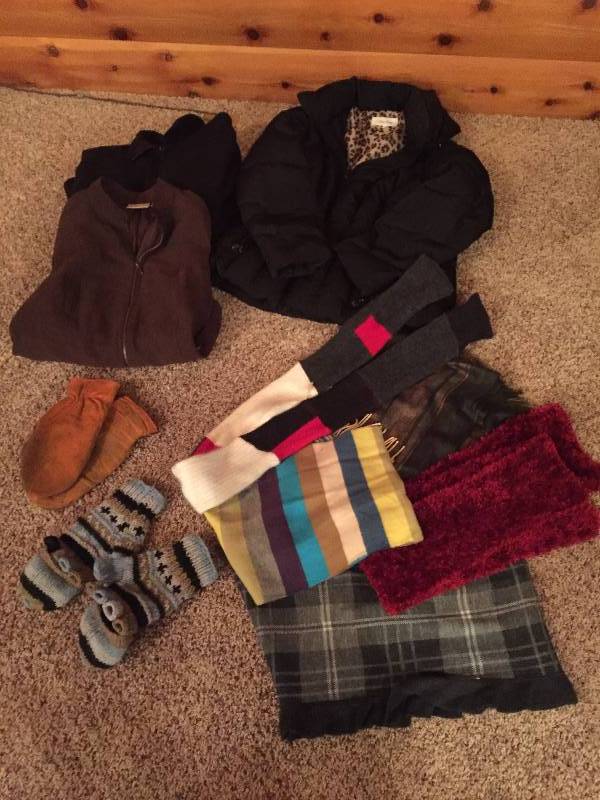 lot 115 image: Winter Accessories Lot